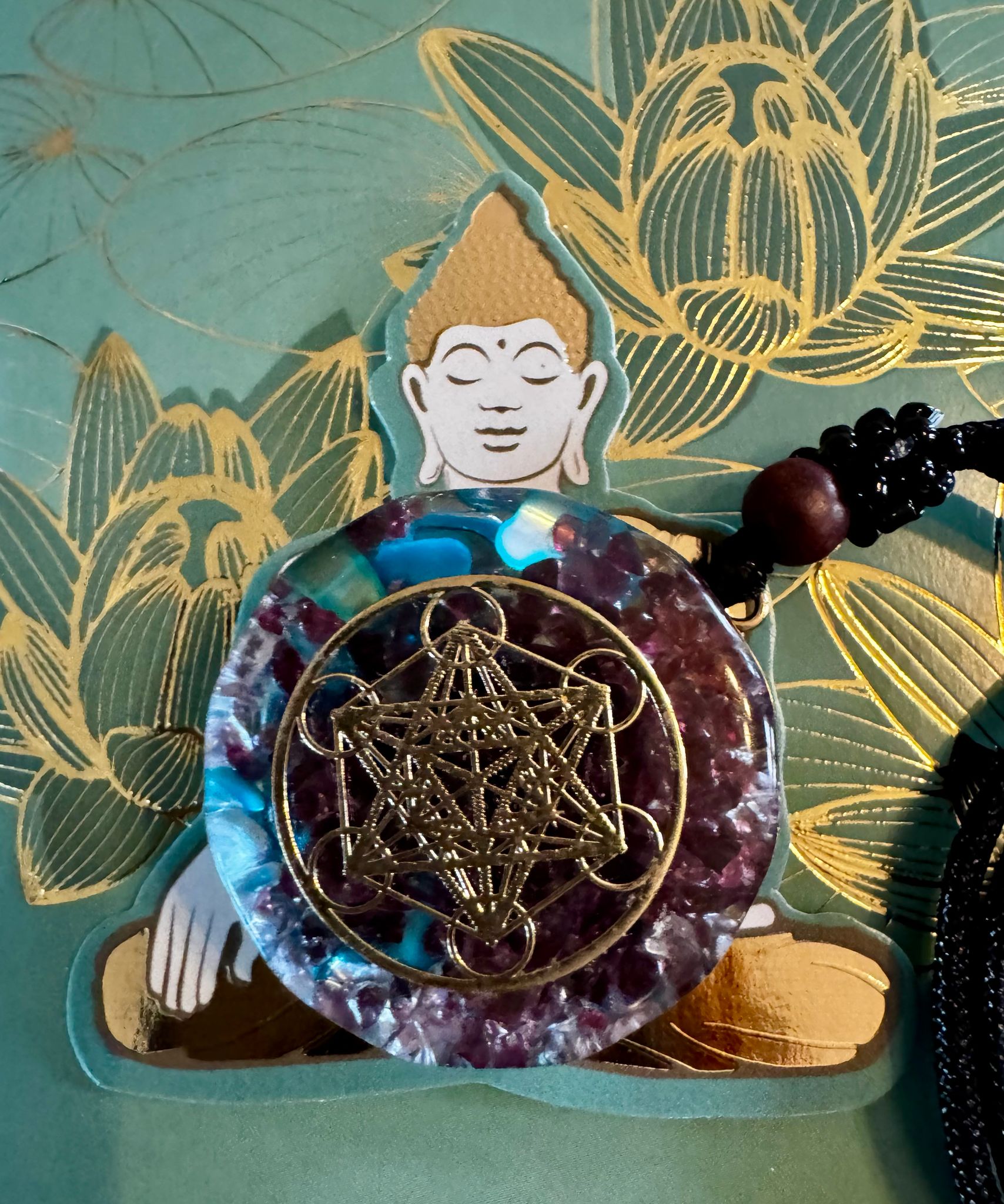 Orgonit Energie-Amulett Türkis/Granat/Gold mit Metatron Symbol